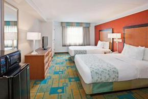 Norwood Inn & Suites Merrillville, Merrillville